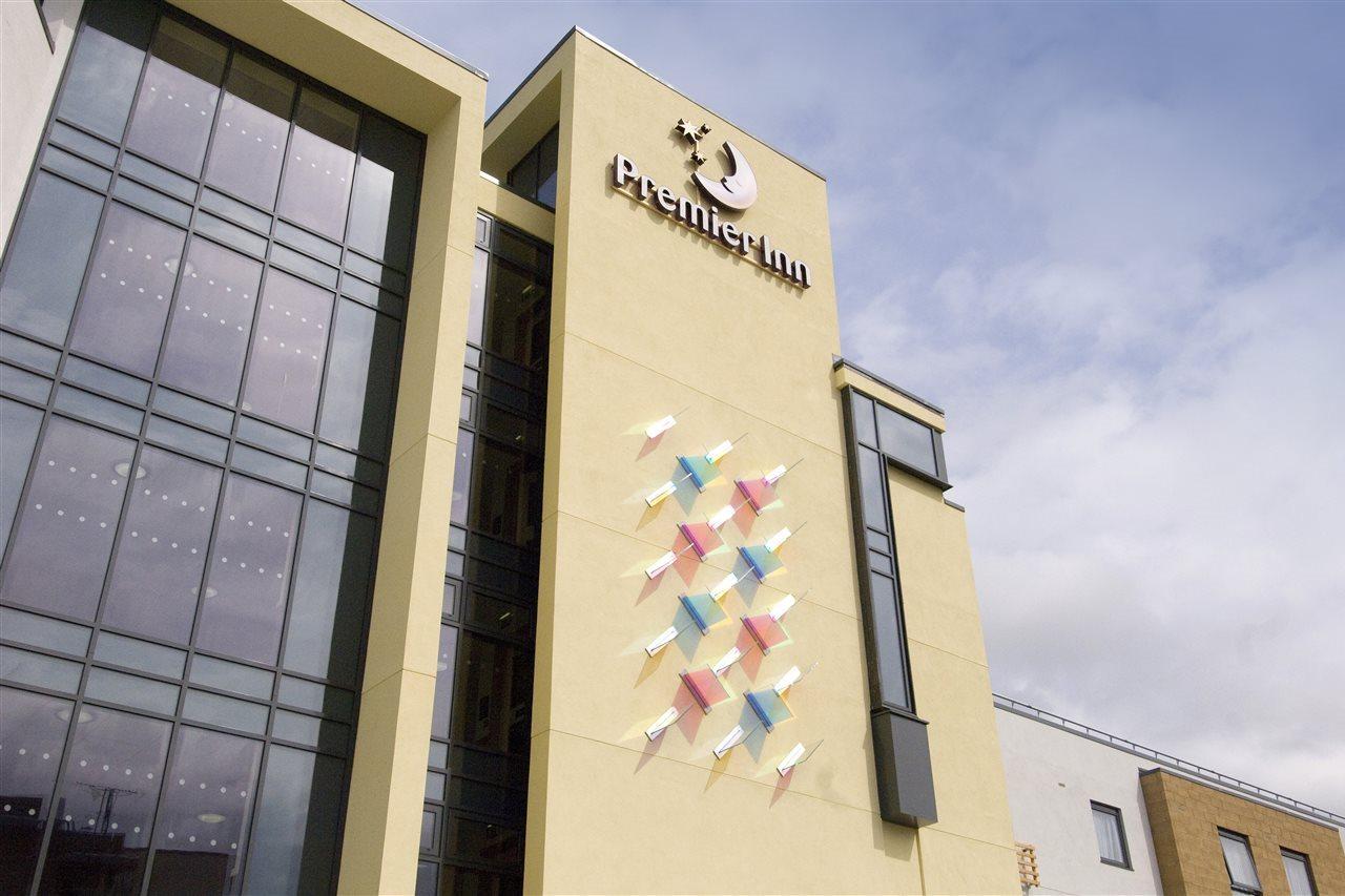 Premier Inn Cambridge Girton  Екстериор снимка