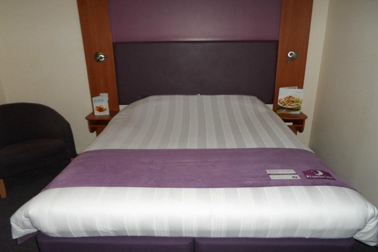 Premier Inn Cambridge Girton  Екстериор снимка