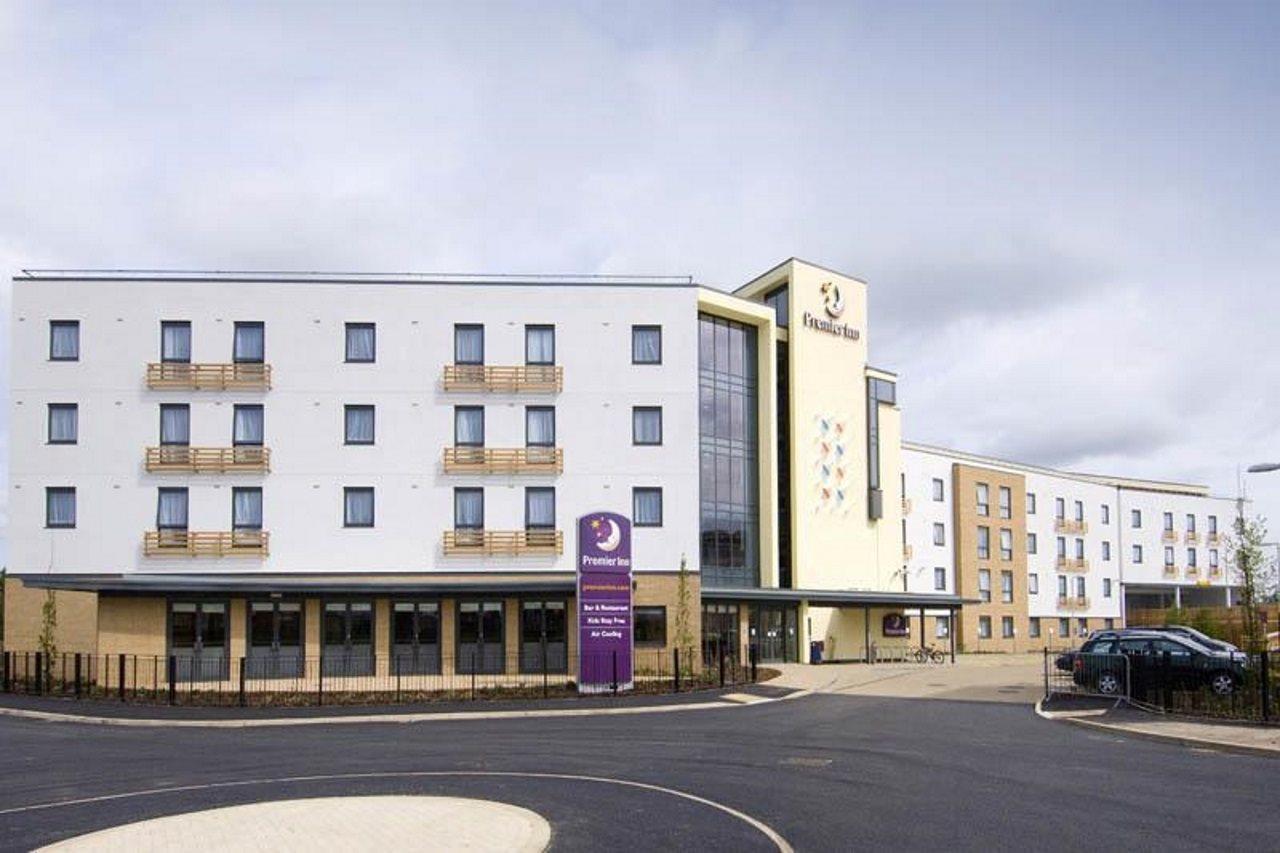 Premier Inn Cambridge Girton  Екстериор снимка